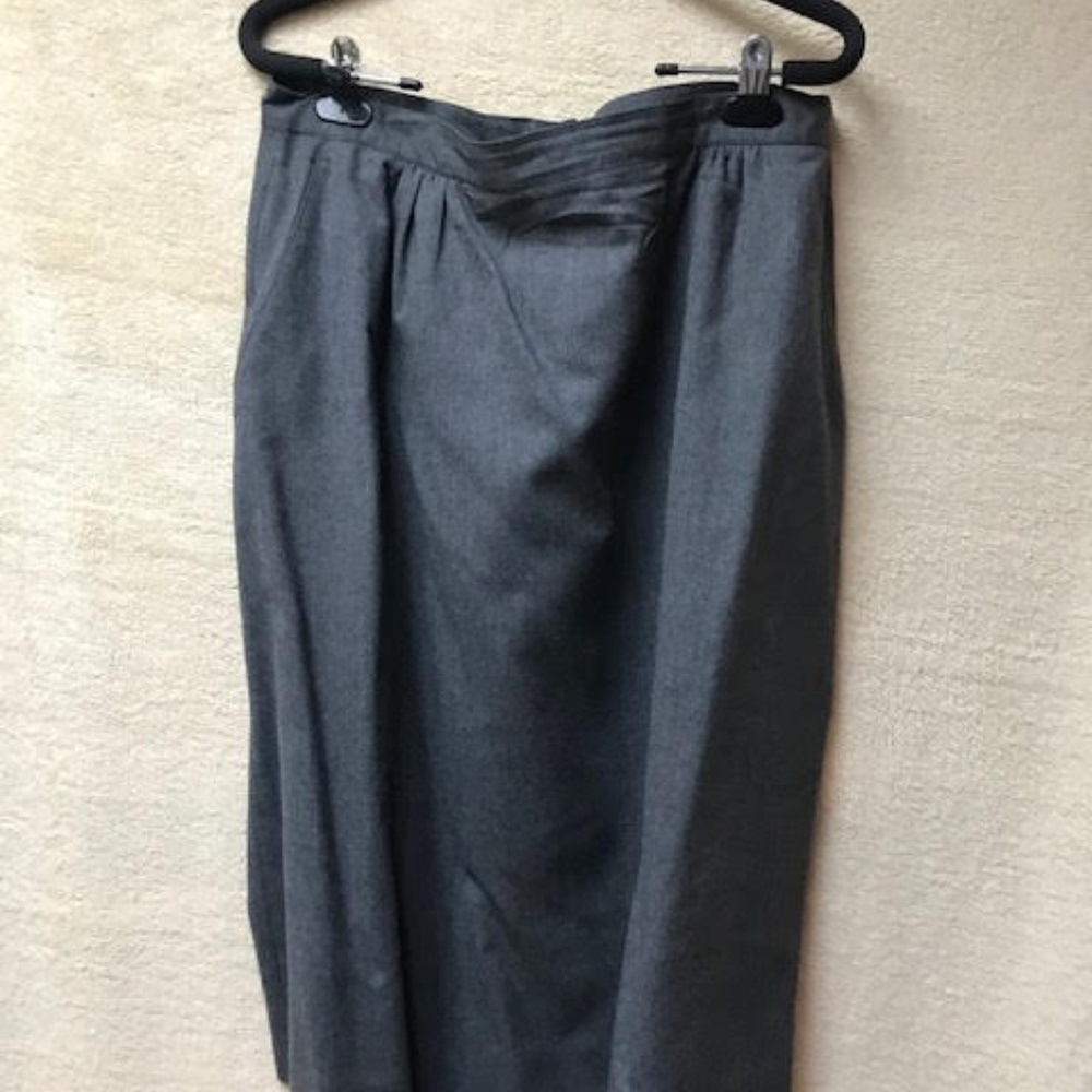 Orvis Grey Wool Skirt
